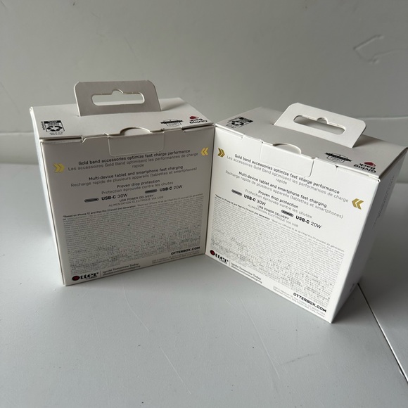 2OtterBox Black Shimmer 20W + 30W Fast Charge Duel Port USB-C Wall Power Charger - Picture 5 of 5